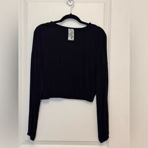 Sadie and Sage Black Long Sleeve Elastic Hem Women's Blouse
